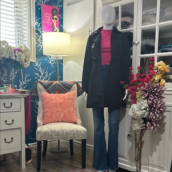 SOIA & KYOP Black Double-Breasted Pea Coat with Large Buttons - Picture 13 of 15